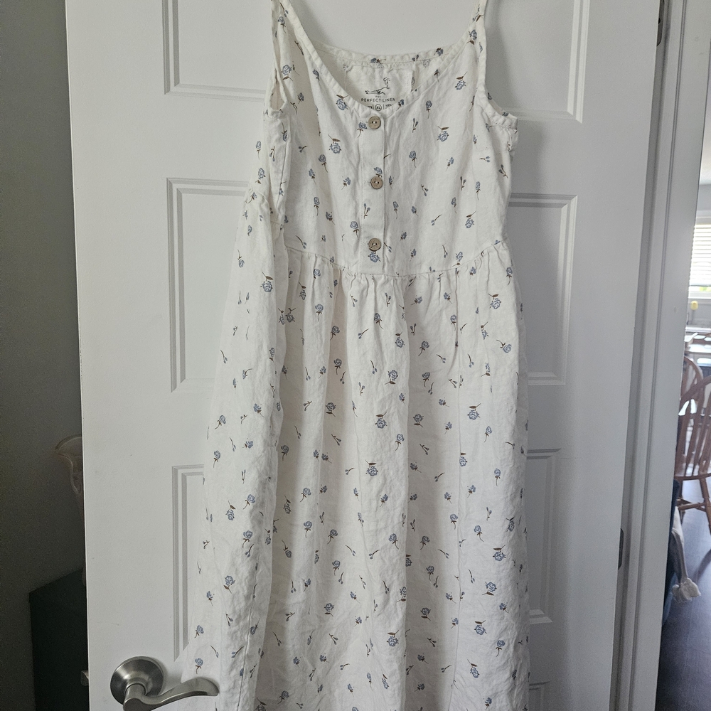 notPERFECTLINEN White Floral Maxi Dress
